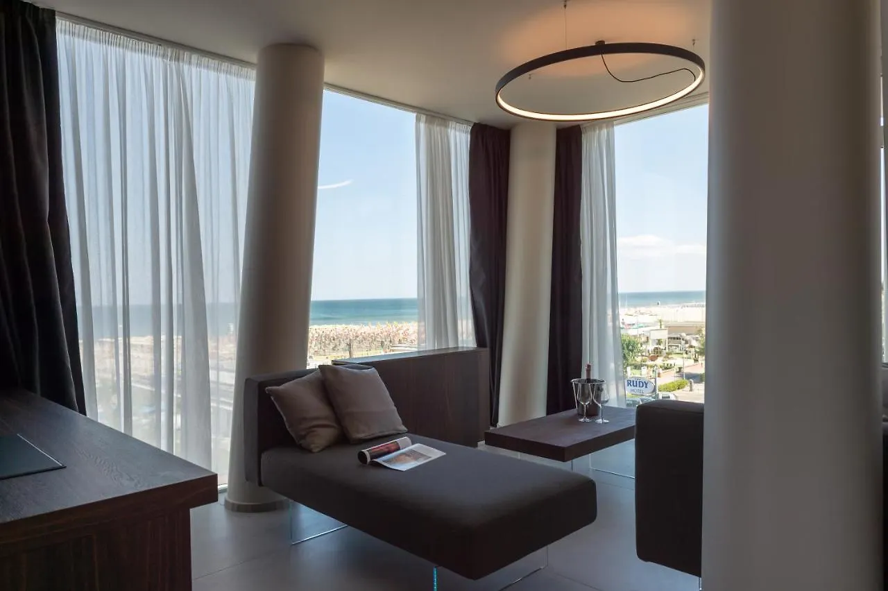 Hotel Commodore Cervia
