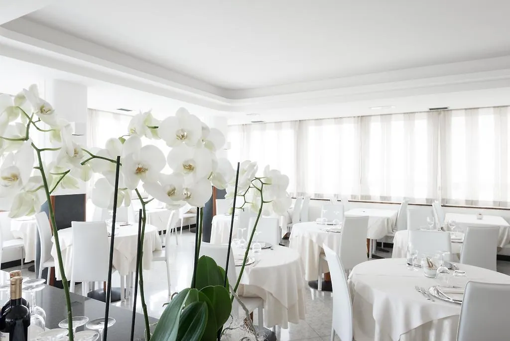****  Hotel Commodore Cervia Italien